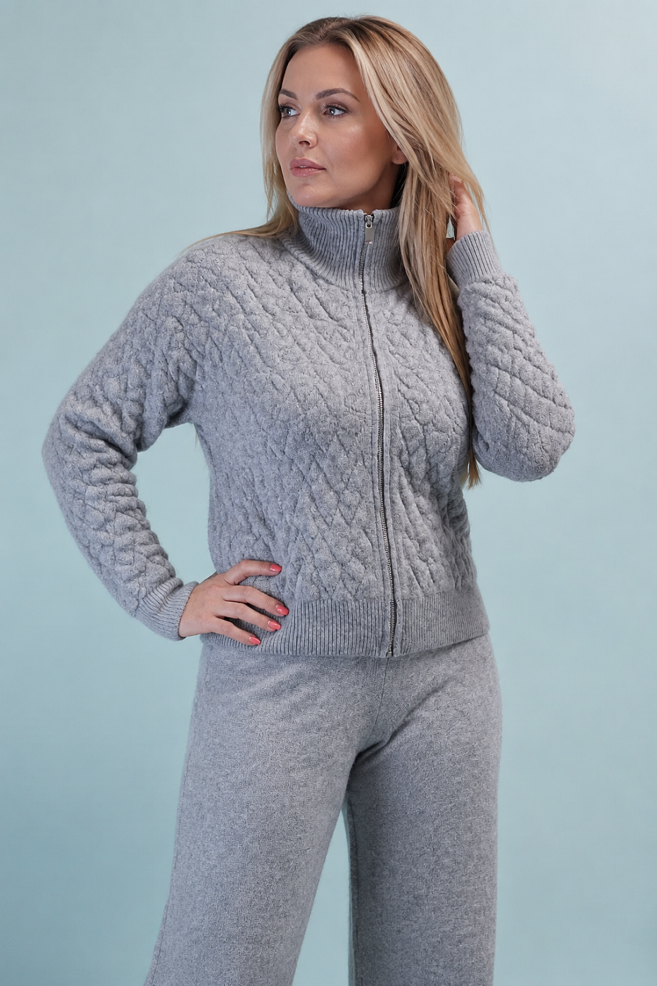 Брюки AW2616W010